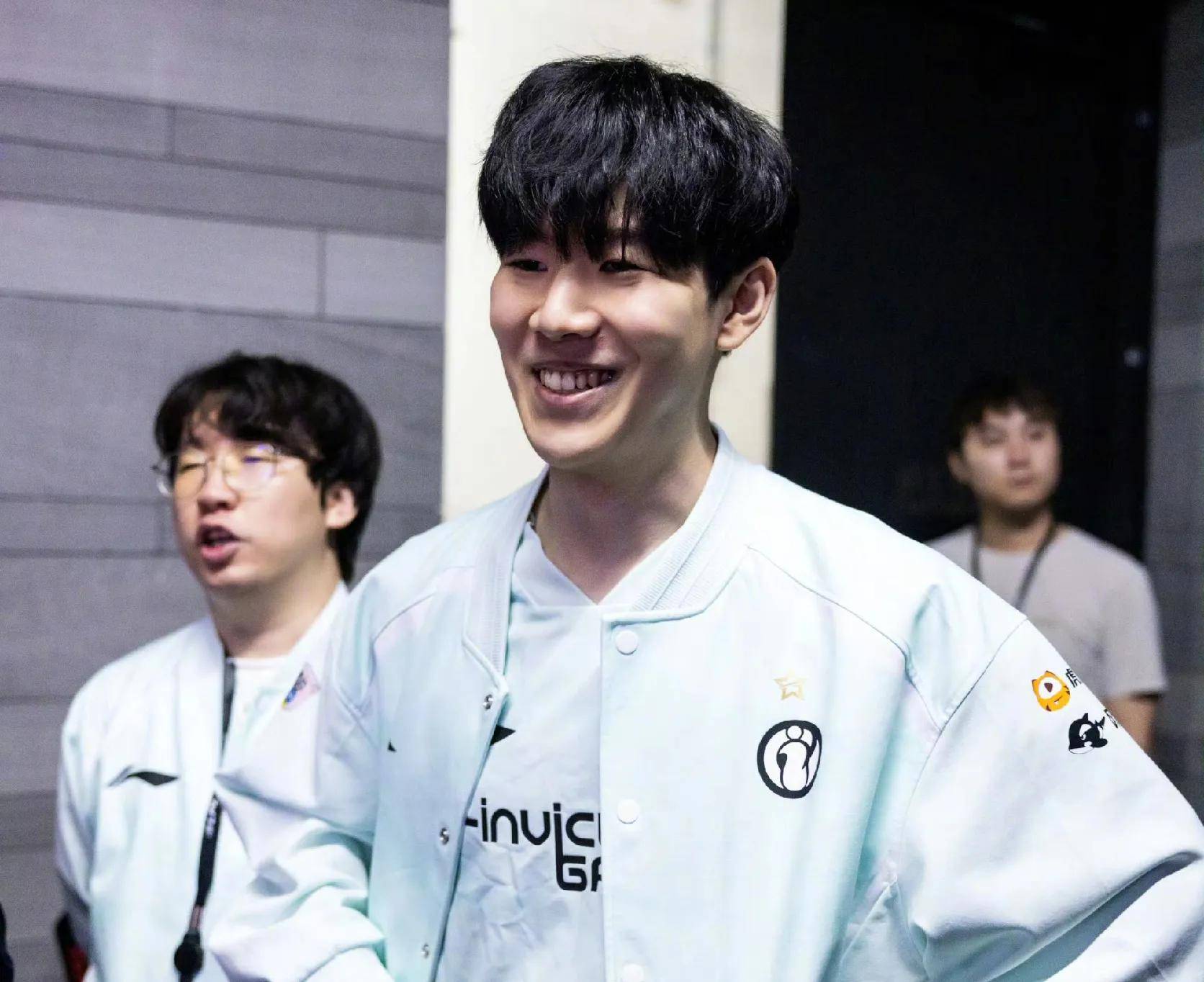 约翰逊等人 约翰逊等人